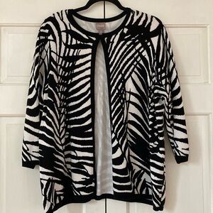 Chico’s Size 3 Black White Cardigan Floral Leafy Print Zebra Stripes Chicos‎ XL